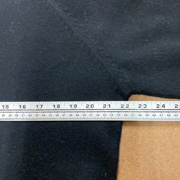 JCrew Lambswool Sweater EUC - Picture 4 of 6